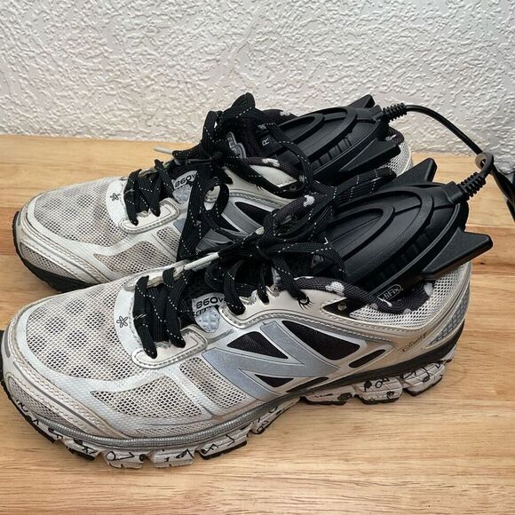 New Balance Womens‎ 2014 Run Disney Minnie Mouse Running Shoes W860DIS5 Size 7,5 - Picture 12 of 12